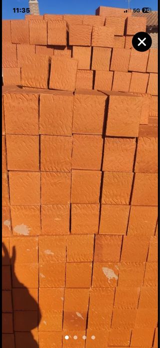 Palet de ladrillo tosco