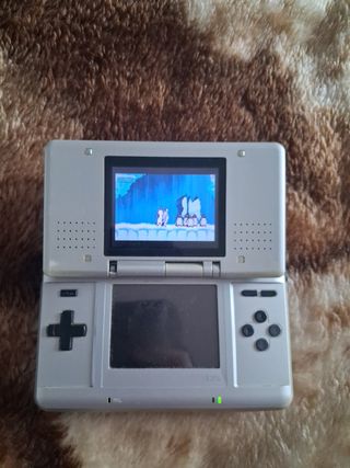 Happy Feet - Game Boy Advance