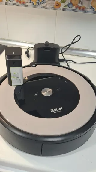 Aspirador Roomba casi nueva. A recoger en Las Roza