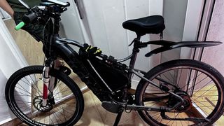 Bicicleta Eléctrica Negra