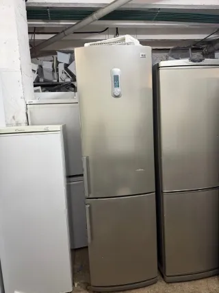 Nevera LG plateada 2,cm garantía + entrega