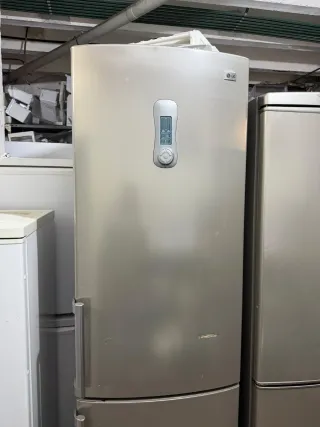 Nevera LG plateada 2,cm garantía + entrega