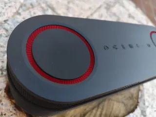 LG XBOOM Bounce Negro/Rojo