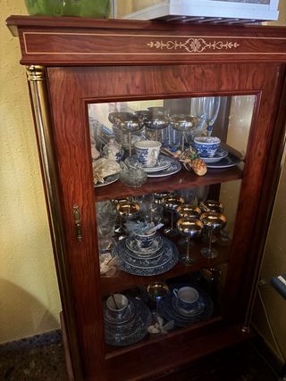 Mueble vitrina vintage madera y metal