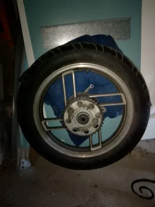 Ruedas completas Yamaha XS 400 DOCH