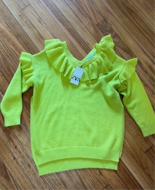 Jersey Zara verde con volantes