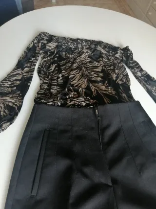 Conjunto Blusa MNG y Pantalón Zara