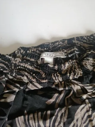 Conjunto Blusa MNG y Pantalón Zara