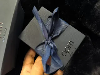 Collar de oso con perlas y diamantes