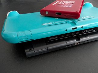 Lote Nintendo Switch + Lite + Game Watch per riparazione