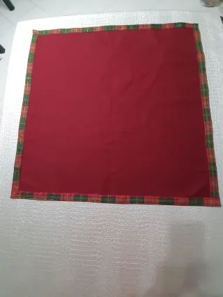 Centro Tavola Rosso quadrato