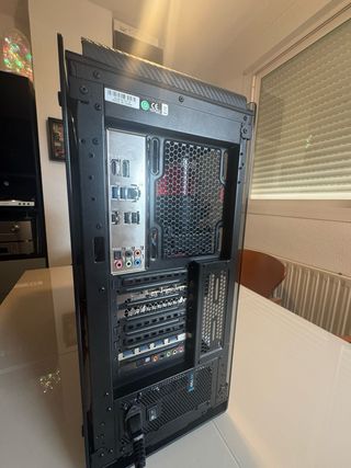 PC Gaming I7 13700 + RTX 4080 SUPER