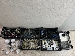 MATERIAL ELECTRICO VARIADO