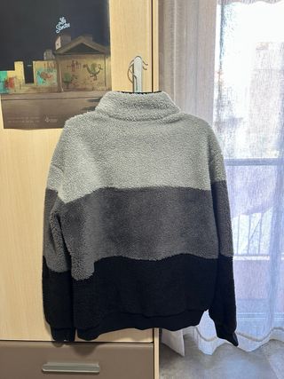 Sudadera Champion pelito gris y negro