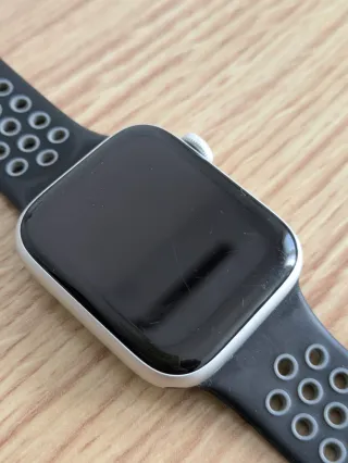 Apple Watch SE 44mm Plata