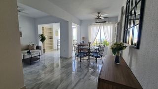 Piso en alquiler en Torrequebrada en Benalmádena