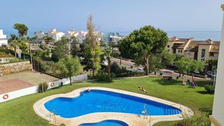 Piso en alquiler en Torrequebrada en Benalmádena