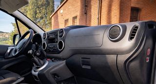 Citroen Berlingo 2017 pegatina C🟢