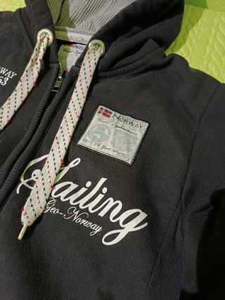 Chaqueta con capucha Geographic Norway [Talla M]