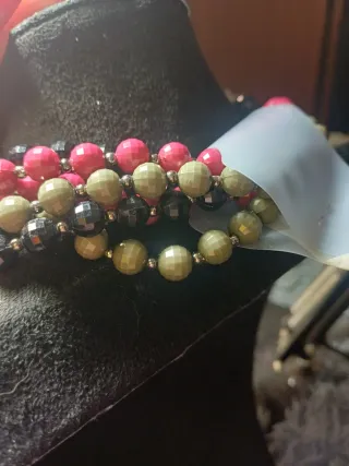 Collana multistrato perline rosa e nere