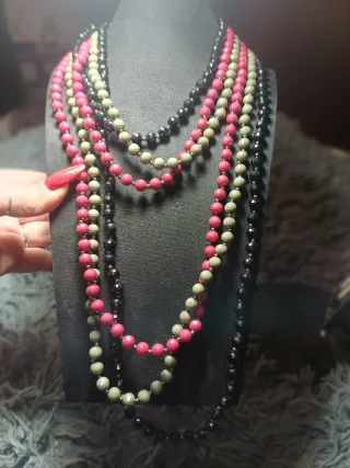 Collana multistrato perline rosa e nere