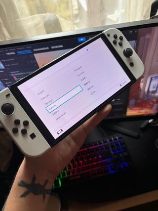 Nintendo Switch OLED Bianca