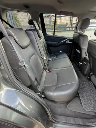 Nissan Pathfinder 2005