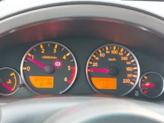 Nissan Pathfinder 2005