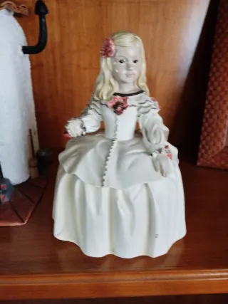 Figura Las Meninas Infanta Margarita