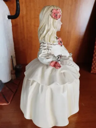 Figura Las Meninas Infanta Margarita