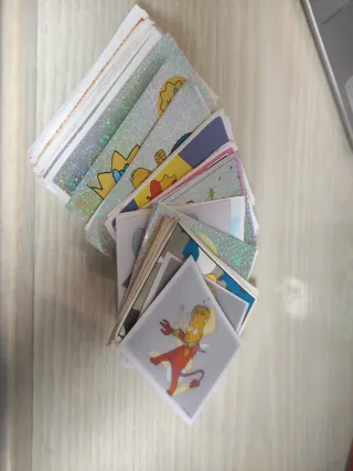 Lote 22 Tazos y 50 Cromos Los Simpsons