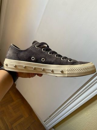 Converse T.37 Edición Especial Tachuelas