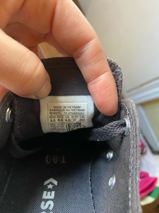 Converse T.37 Edición Especial Tachuelas