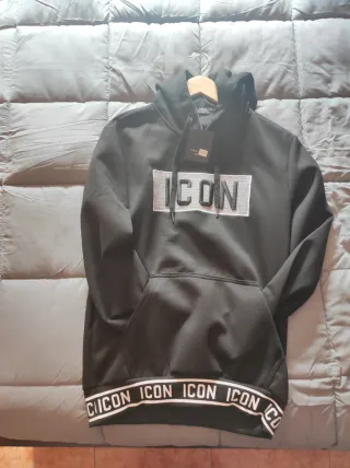 Sudadera Negra ICON con capucha