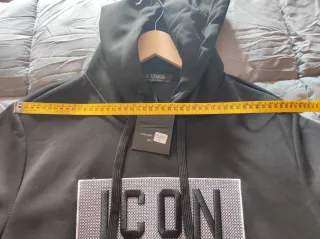 Sudadera Negra ICON con capucha