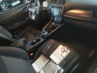 NISSAN LEAF 40kWh Acenta
