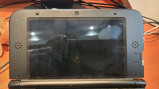 Nintendo 3DS XL Azul y negra