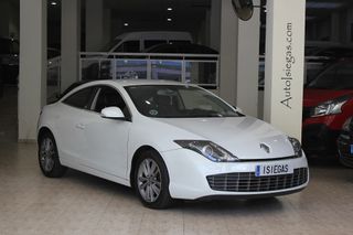 Renault Laguna 2.0 DCi 150CV Coupé.