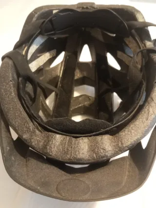 Casco Bici Negro + Accesorios