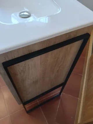 Mueble de baño madera y cerámica