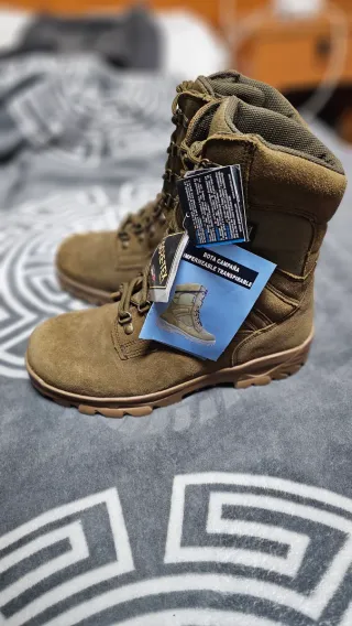 Botas ejercito Gore-Tex Talla 42