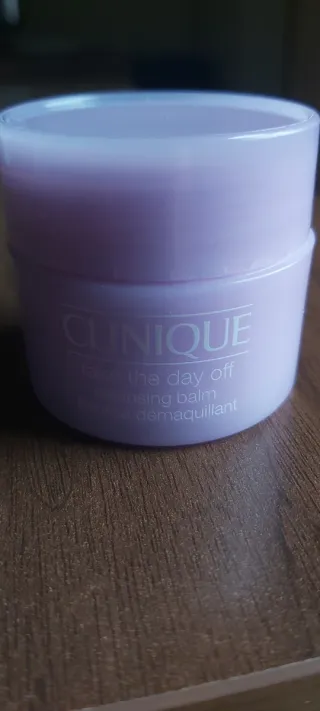 Clinique  Bálsamo Limpiador