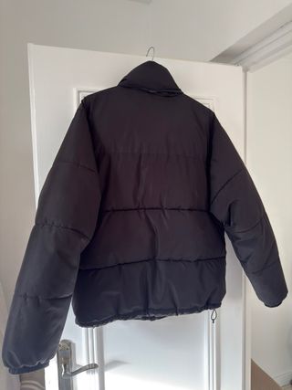 Chaqueta acolchada negra