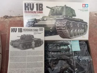 Maqueta Tamiya KV-1B Russian Tank 1/35