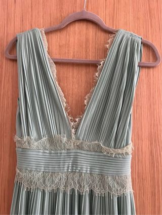 Vestido fiesta plisado verde agua