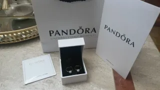 Pendientes Pandora Oro y Perla Caja
