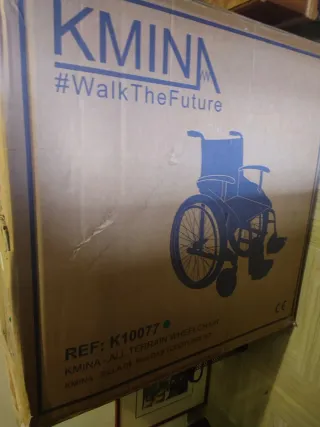 Sedia a rotelle leggera fuoristrada pieghevole