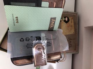 Monedero Anekke a estrenar