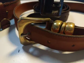 Cintura donna pelle marrone con fibbia oro