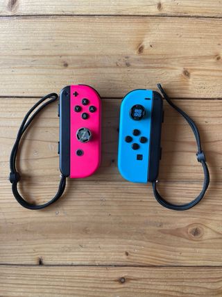 Nintendo Switch Blu/Rosa con Zelda+Mario 3D World